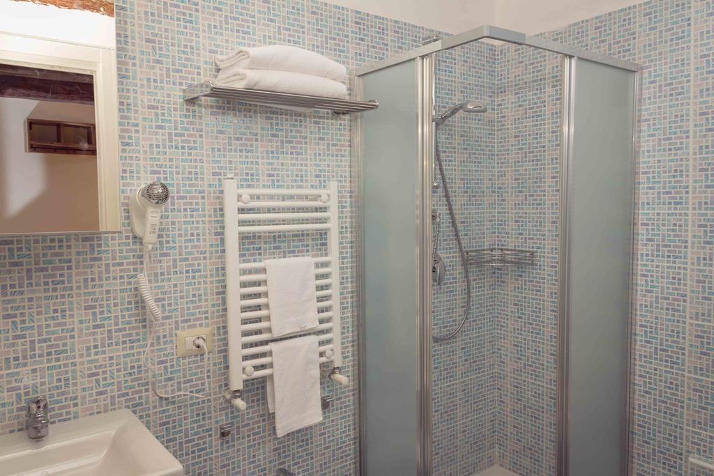 La Cattedrale Bed & Breakfast Νάπολη Δωμάτιο φωτογραφία