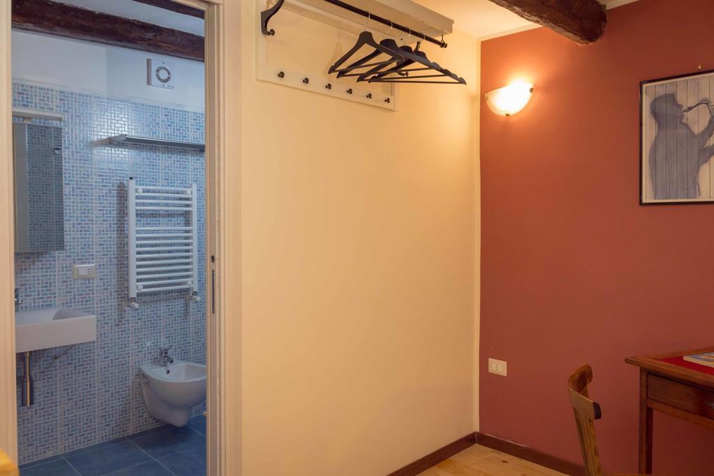 La Cattedrale Bed & Breakfast Νάπολη Δωμάτιο φωτογραφία
